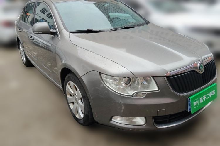 Used Skoda Superb 2010 1.4 TSI DSG Zhiya Edition Front Right 45 Deg
