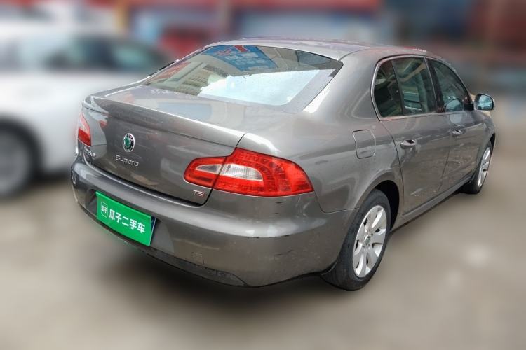Used Skoda Superb 2010 1.4 TSI DSG Zhiya Edition Rear Right 45 Deg