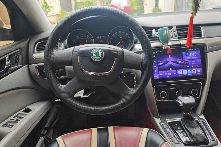 Used Skoda Superb 2010 1.4 TSI DSG Zhiya Edition Steering Wheel