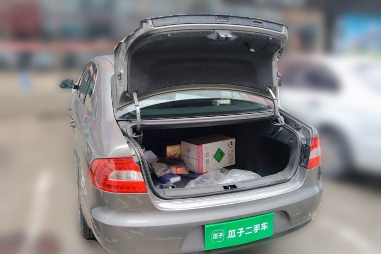 Used Skoda Superb 2010 1.4 TSI DSG Zhiya Edition Trunk