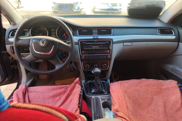 Used Skoda Superb 2010 1.4 TSI DSG Zhiya Edition Center Console
