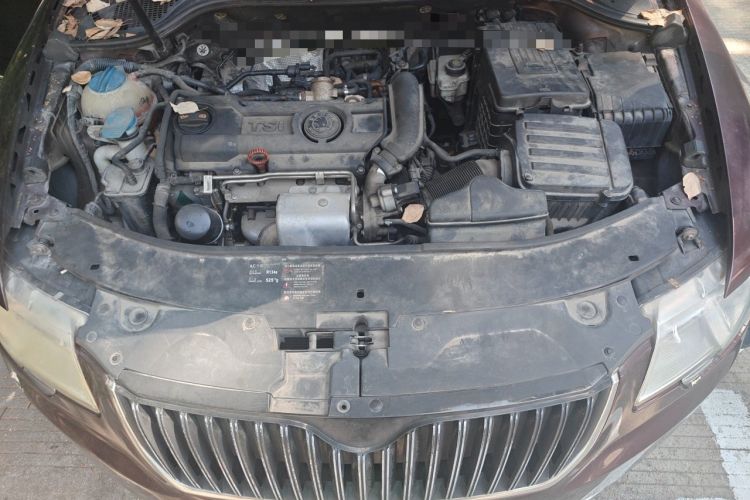 Used Skoda Superb 2010 1.4 TSI DSG Zhiya Edition Engine Bay