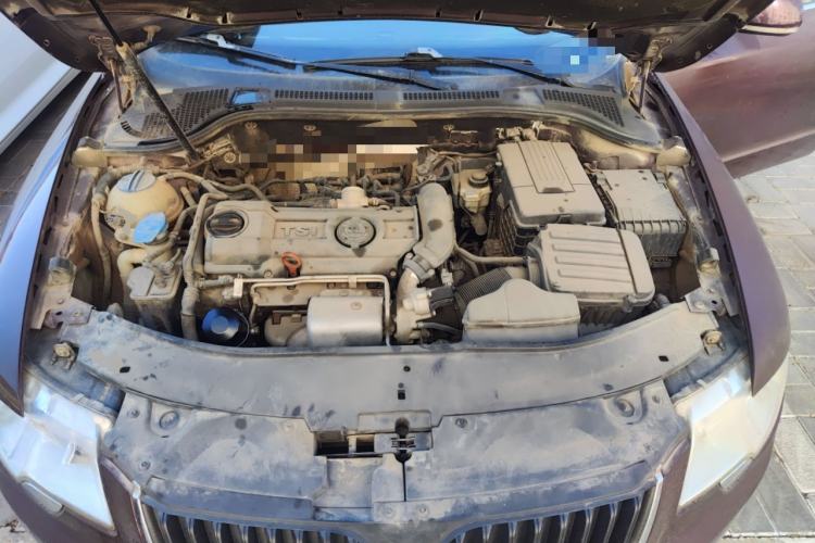 Used Skoda Superb 2010 1.4 TSI DSG Zhiya Edition Engine Bay