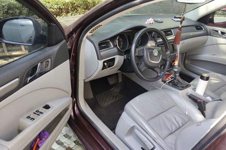 Used Skoda Superb 2010 1.4 TSI DSG Elegant Edition Driver Seat