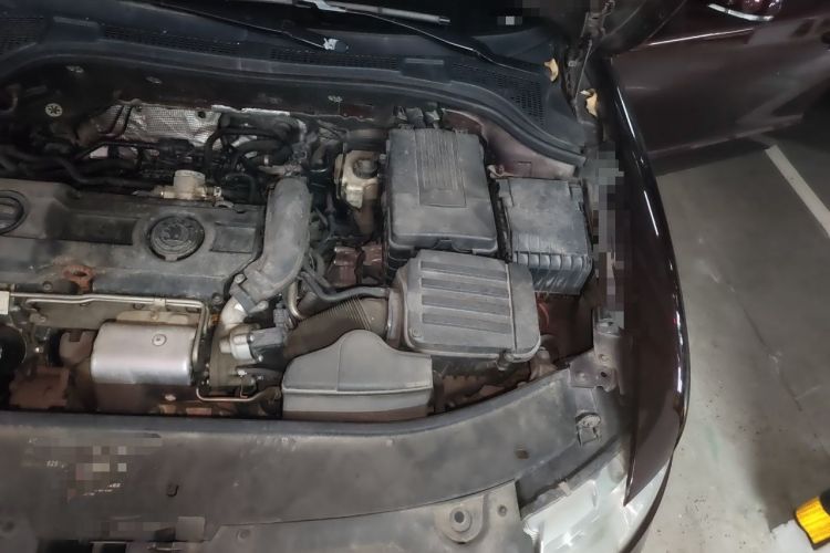 Used Skoda Superb 2010 1.4 TSI DSG Zhiya Edition Engine Bay Left