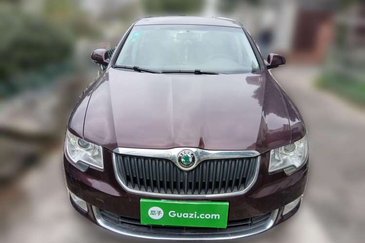 Used Skoda Superb 2010 1.4 TSI Manual Luxury Edition Front