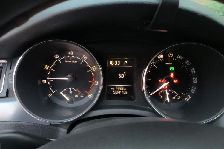 Used Skoda Superb 2010 1.4 TSI DSG Zhiya Edition Instrument Cluster