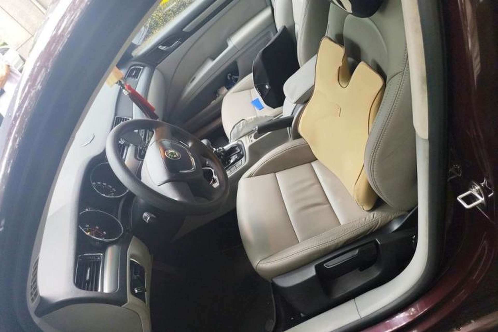 Used Skoda Superb 2010 1.4 TSI DSG Elegant Edition Left Front Seat