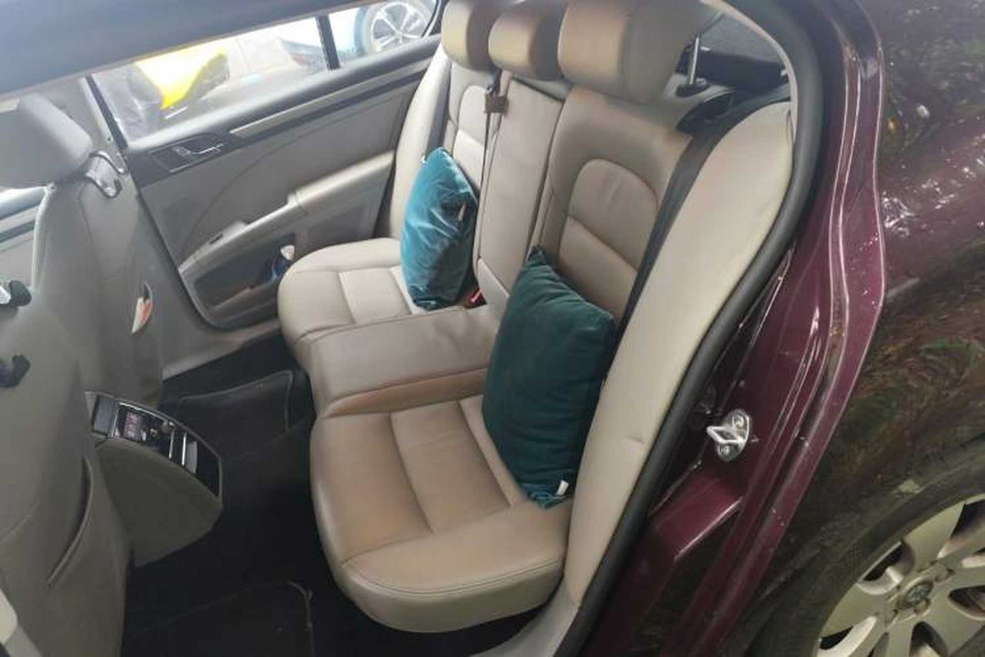 Used Skoda Superb 2010 1.4 TSI DSG Elegant Edition Left Rear Seat