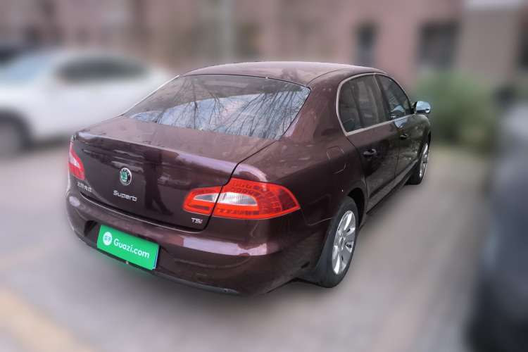 Used Skoda Superb 2010 1.4 TSI DSG Zhiya Edition Rear Right 45 Deg