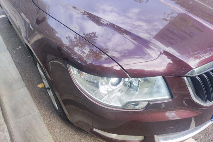 Used Skoda Superb 2010 1.4 TSI DSG Elegant Edition Right Front Headlight
