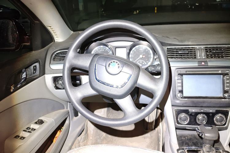 Used Skoda Superb 2010 1.4 TSI DSG Zhiya Edition Steering Wheel