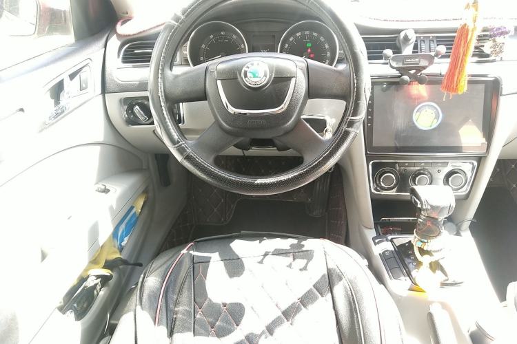 Used Skoda Superb 2010 1.4 TSI DSG Elegant Edition Steering Wheel