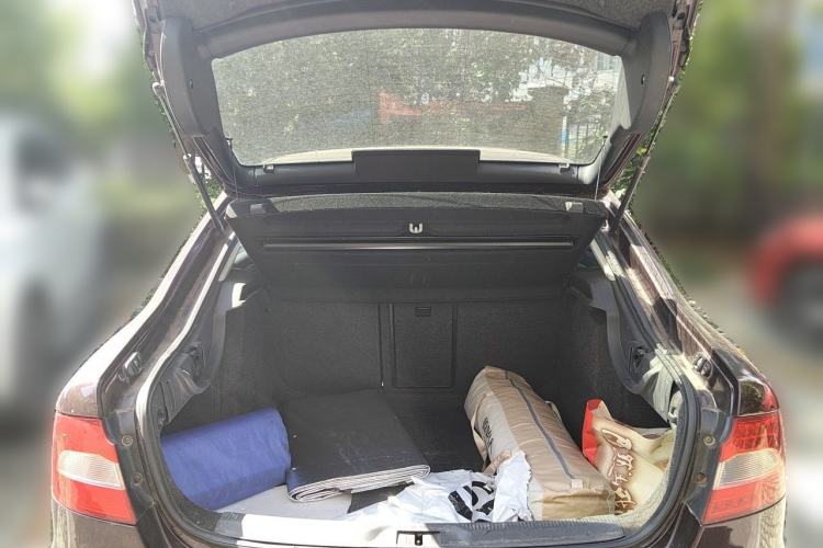 Used Skoda Superb 2010 1.4 TSI DSG Elegant Edition Trunk
