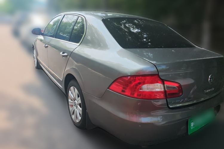 Used Skoda Superb 2010 1.4 TSI DSG Elegant Edition Rear Left 45 Deg