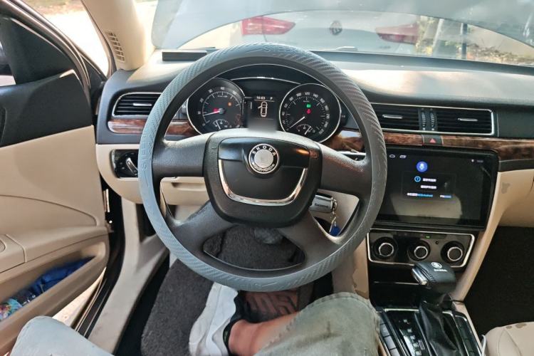 Used Skoda Superb 2010 1.4 TSI DSG Elegant Edition Steering Wheel