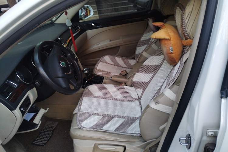 Used Skoda Superb 2010 1.4 TSI DSG Elegant Edition Left Front Seat