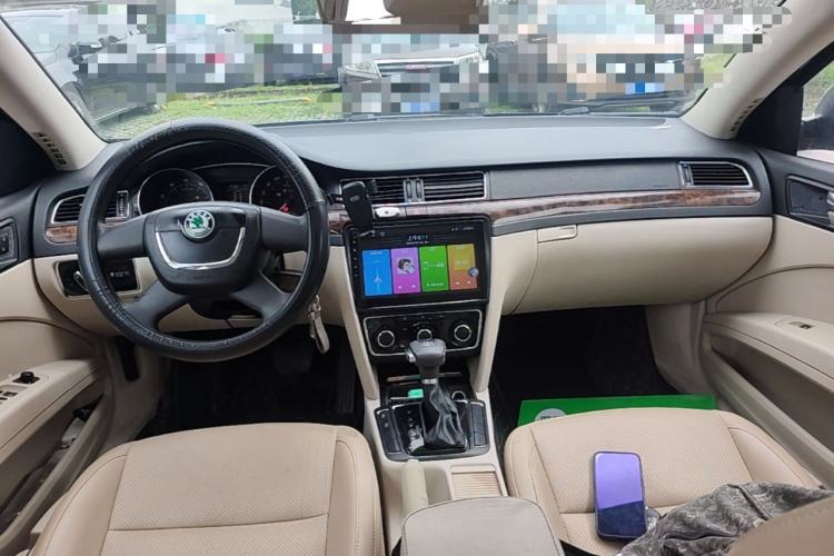 Used Skoda Superb 2012 1.4TSI DSG Zhiya Edition Center Console