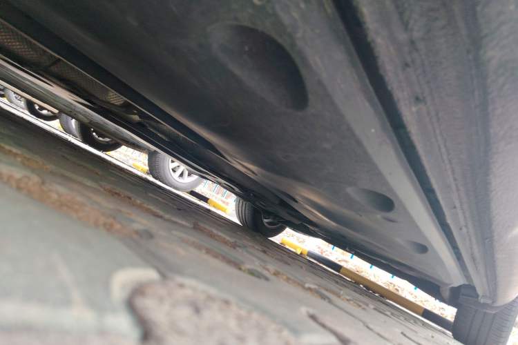 Used Skoda Superb 2012 1.8TSI Automatic Elegant Edition Chassis Front Left