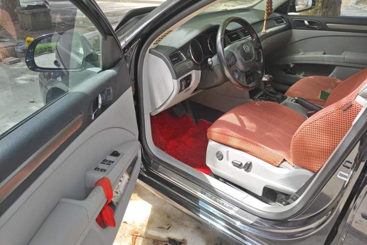 Used Skoda Superb 2012 1.8TSI Automatic Prestige Edition Driver Seat
