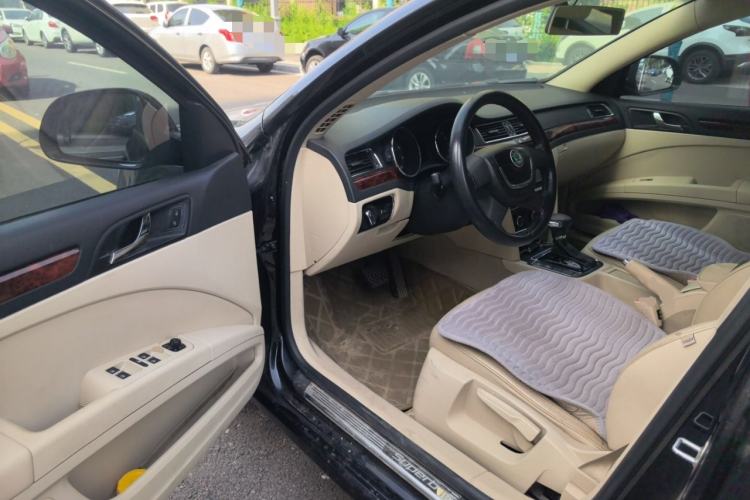 Used Skoda Superb 2012 1.8TSI Automatic Elegant Edition Driver Seat
