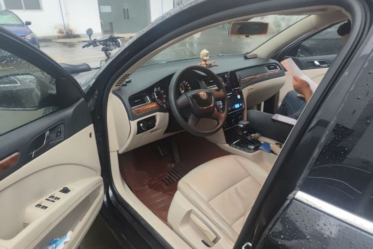 Used Skoda Superb 2012 1.8TSI Automatic Elegant Edition Driver Seat
