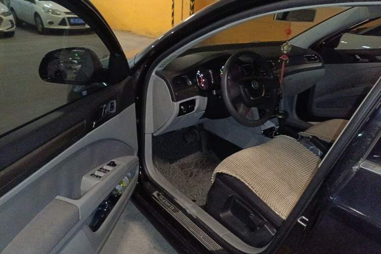 Used Skoda Superb 2012 1.4TSI DSG Zhiya Edition Driver Seat