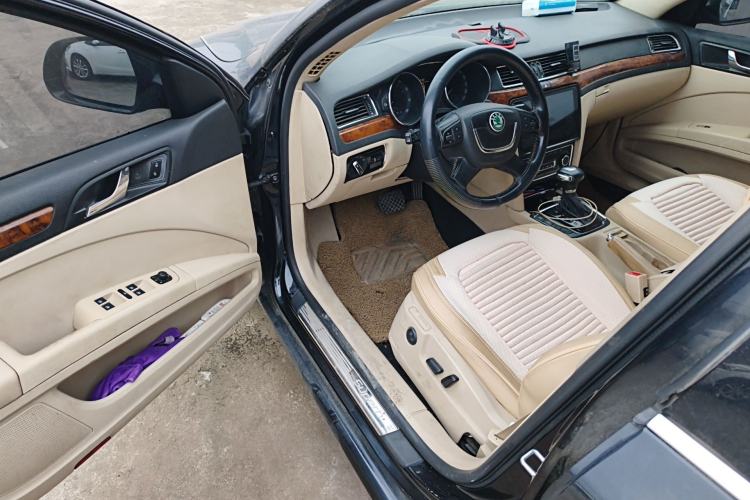 Used Skoda Superb 2012 1.8TSI Automatic Prestige Edition Driver Seat