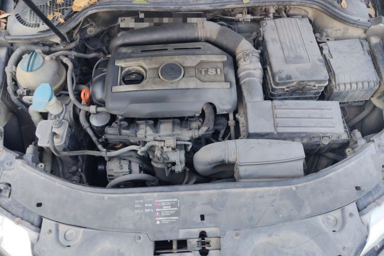 Used Skoda Superb 2012 1.8TSI Automatic Elegant Edition Engine Bay