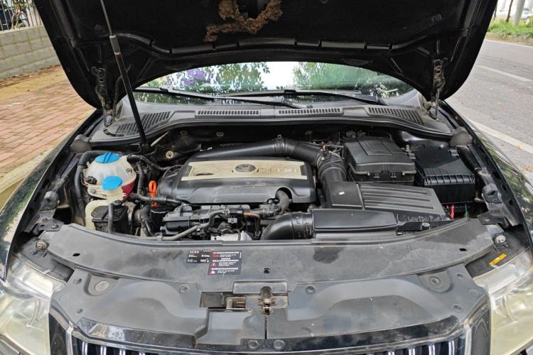 Used Skoda Superb 2012 2.0 TSI Automatic Luxury Edition Engine Bay