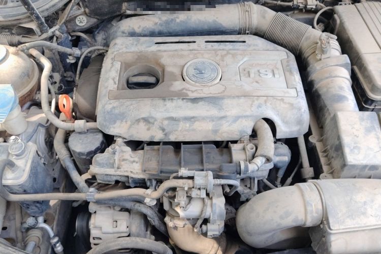 Used Skoda Superb 2012 1.8TSI Manual Elegant Edition Engine Bay
