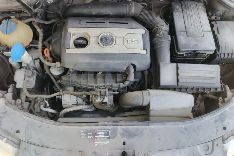 Used Skoda Superb 2012 1.8TSI Automatic Elegant Edition Engine Bay