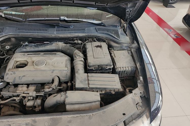 Used Skoda Superb 2012 1.8TSI Automatic Elegant Edition Engine Bay Left