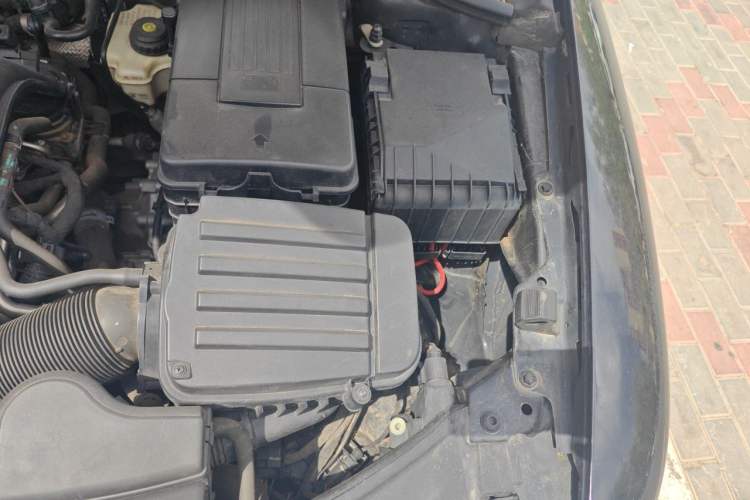 Used Skoda Superb 2012 1.4TSI DSG Elegant Edition Engine Bay Left