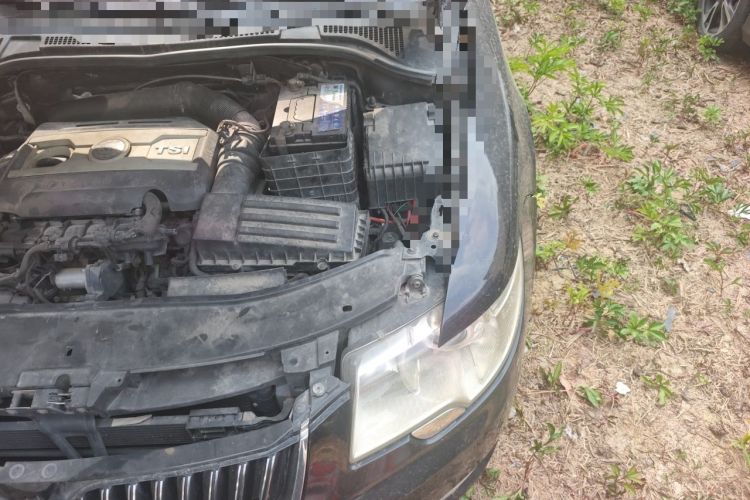 Used Skoda Superb 2012 2.0 TSI Automatic Elegant Edition Engine Bay Left