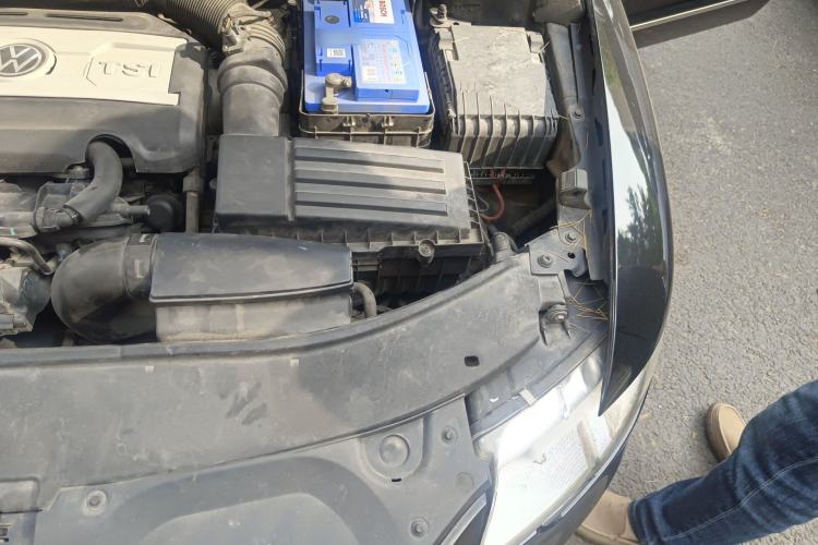 Used Skoda Superb 2012 1.8TSI Automatic Elegant Edition Engine Bay Left