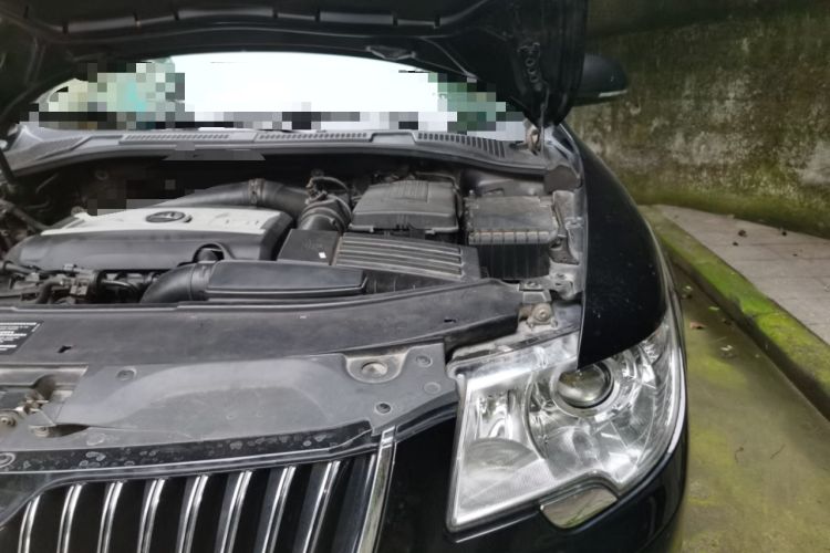 Used Skoda Superb 2012 1.8TSI Automatic Elegant Edition Engine Bay Left