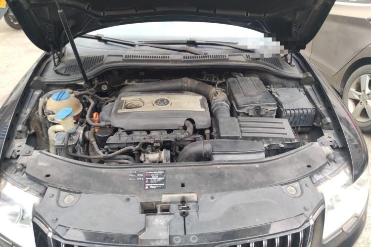 Used Skoda Superb 2012 1.8TSI Manual Elegant Edition Engine Bay