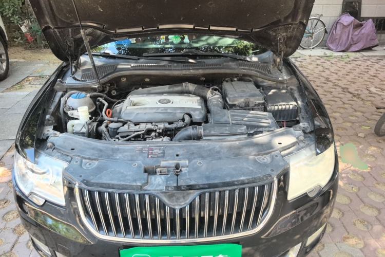 Used Skoda Superb 2012 1.8TSI Automatic Prestige Edition Engine Bay