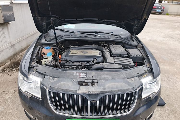 Used Skoda Superb 2012 1.8TSI Automatic Prestige Edition Engine Bay