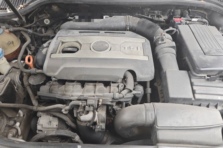 Used Skoda Superb 2012 1.8TSI Automatic Elegant Edition Engine Bay