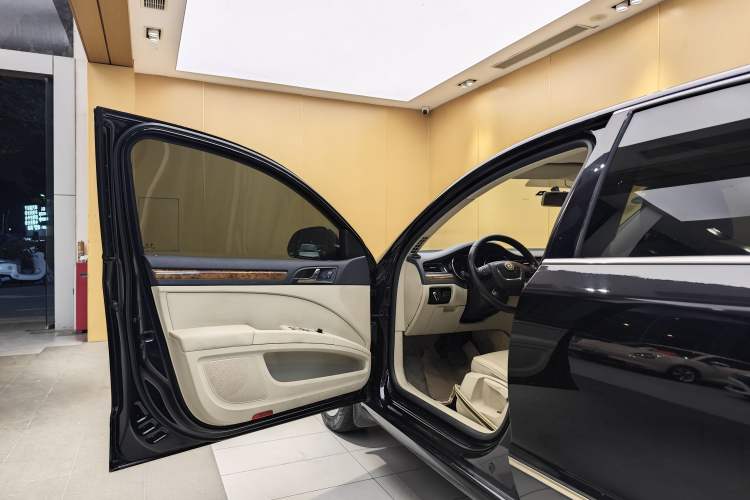 Used Skoda Superb 2012 1.8TSI Automatic Elegant Edition Exterior 1