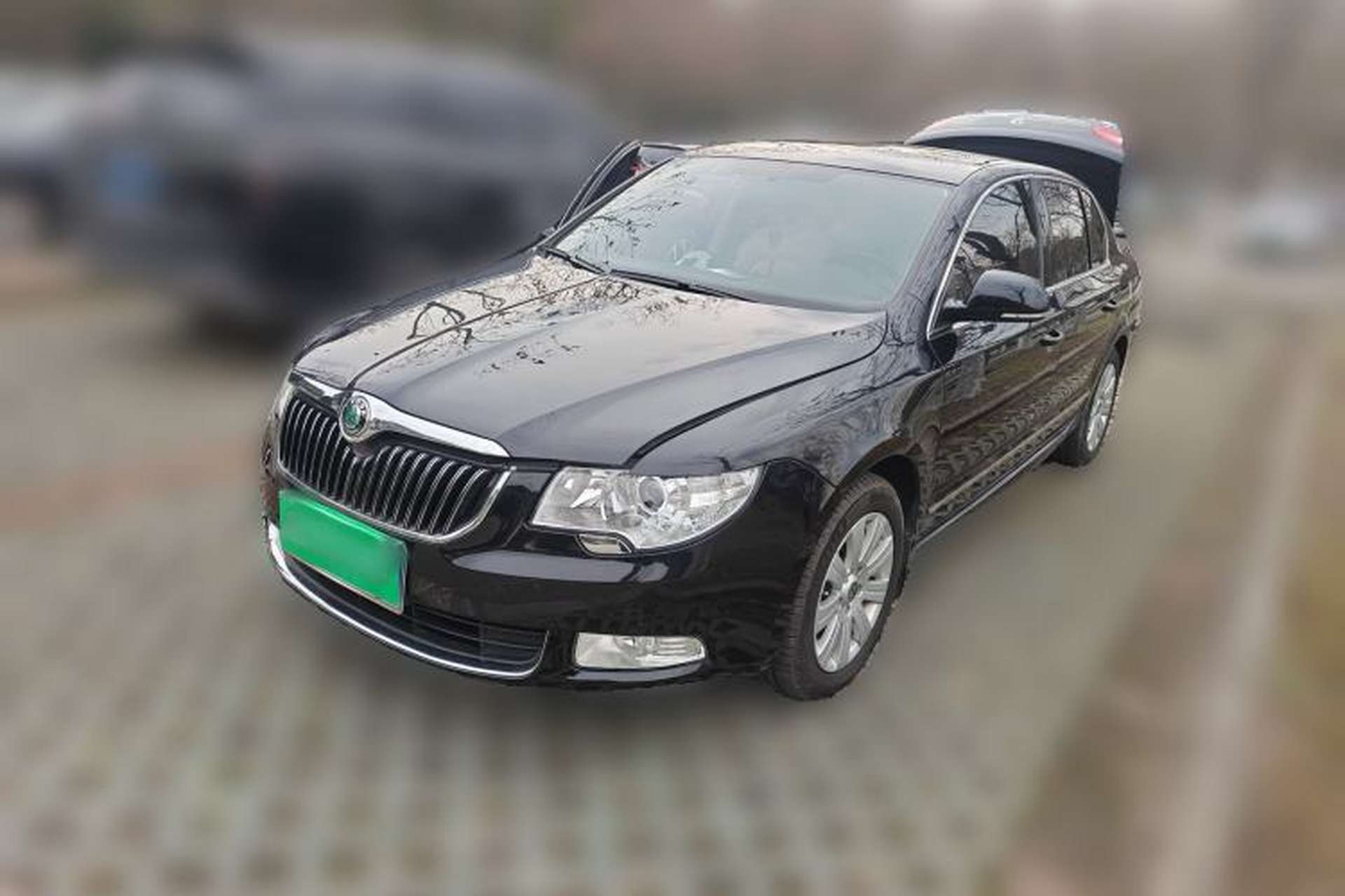 Used Skoda Superb 2012 1.8TSI Automatic Elegant Edition Front Left 45 Deg