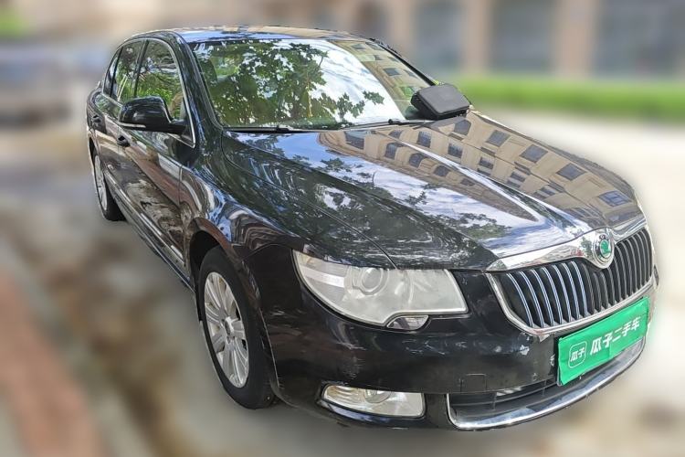 Used Skoda Superb 2012 1.8TSI Automatic Prestige Edition Front Right 45 Deg