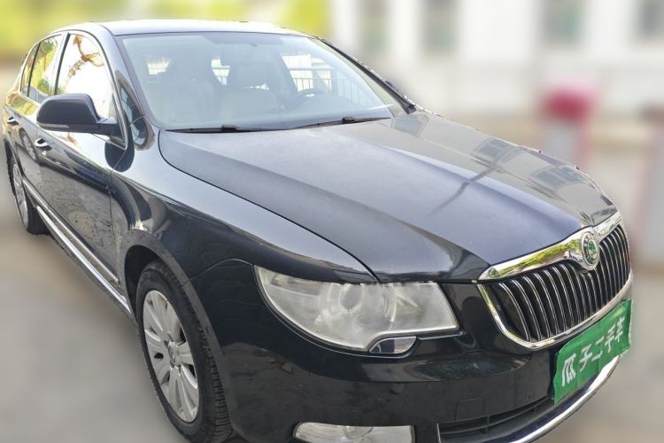 Used Skoda Superb 2012 1.8TSI Manual Elegant Edition Front Right 45 Deg