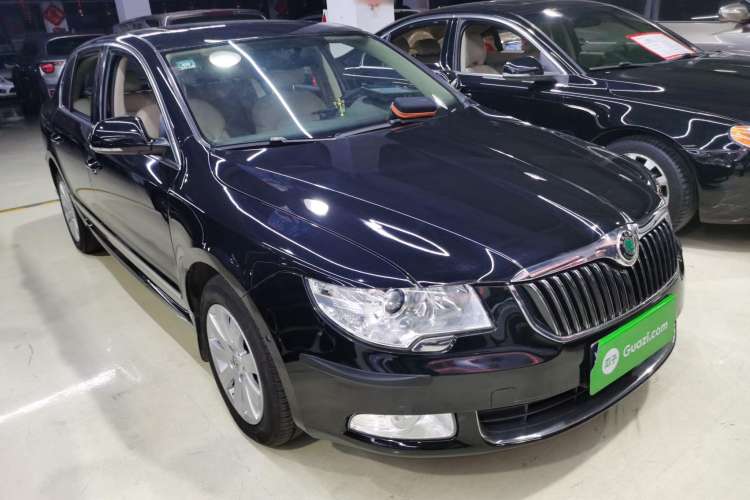 Used Skoda Superb 2012 1.8TSI Automatic Elegant Edition Front Right 45 Deg