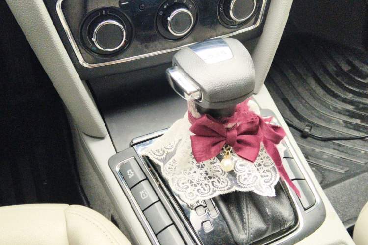 Used Skoda Superb 2012 1.4TSI DSG Zhiya Edition Gear Lever