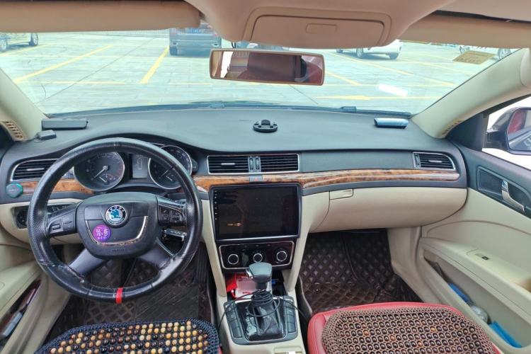 Used Skoda Superb 2012 1.8TSI Automatic Elegant Edition Headliner