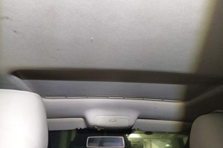 Used Skoda Superb 2012 1.8TSI Automatic Elegant Edition Headliner