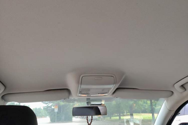 Used Skoda Superb 2012 1.8TSI Manual Elegant Edition Headliner